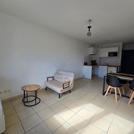 Appartement Dans Residence Avec Piscine Agde Kültér fotó